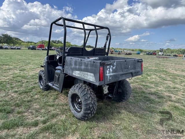 Image of Polaris Ranger 500 equipment image 2