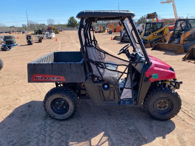 Image of Polaris Ranger 400 equipment image 3