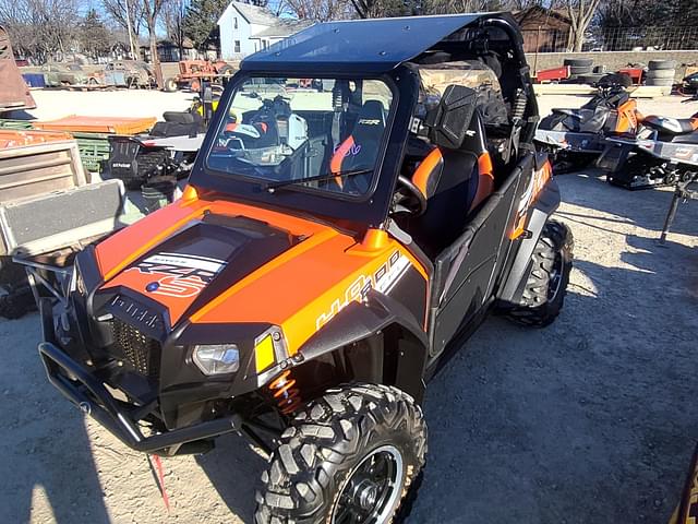 Image of Polaris RZR 800 equipment image 2