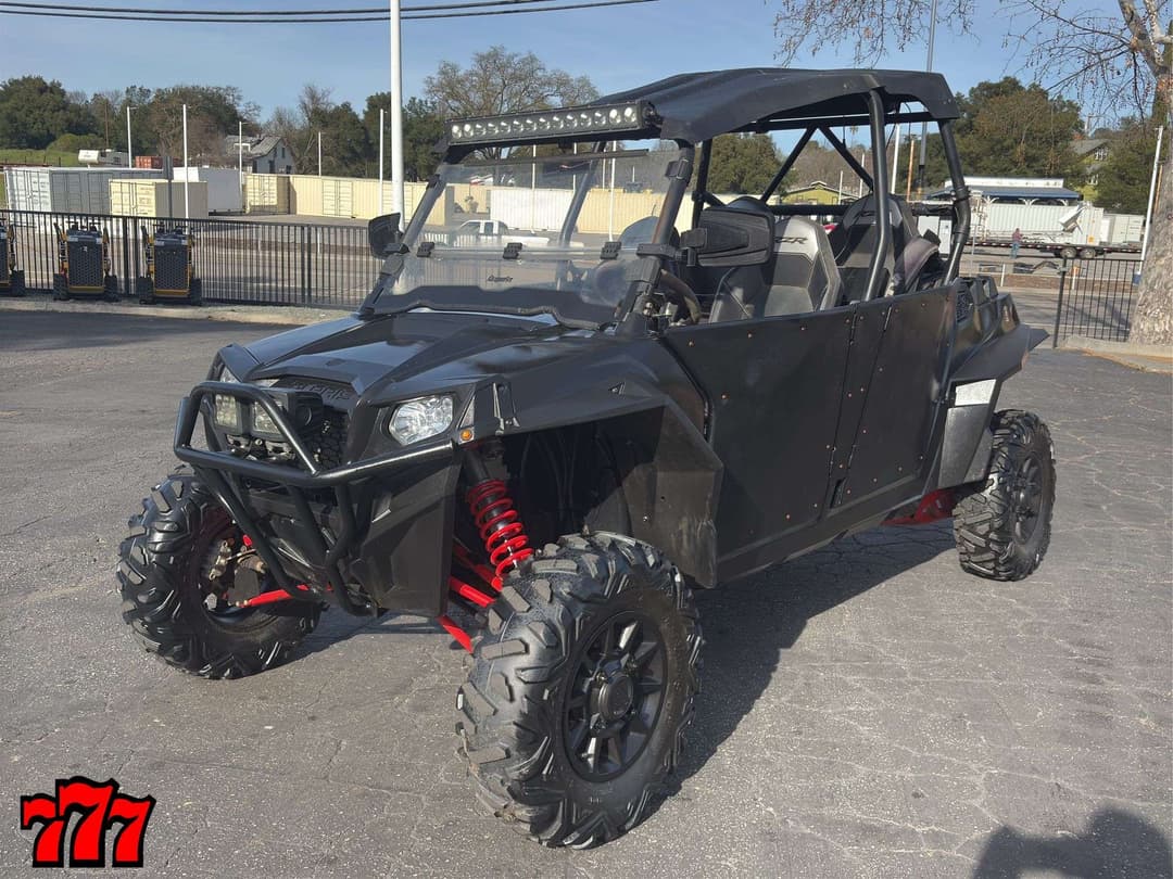 Image of Polaris RZR 900 Primary image