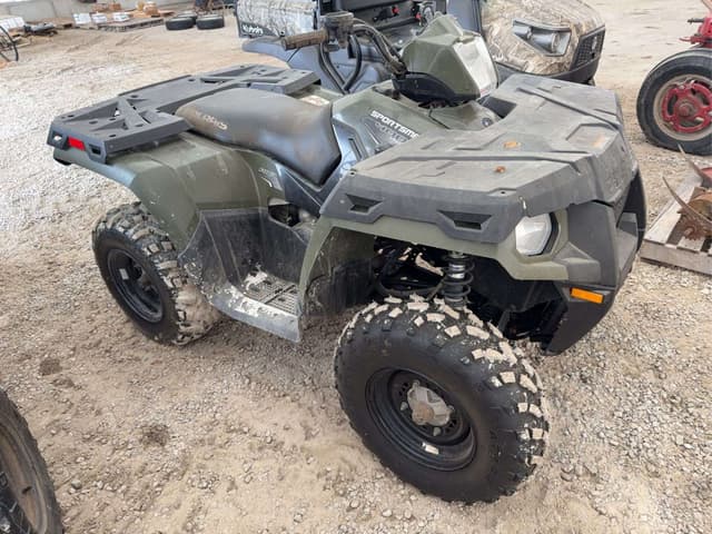 Image of Polaris Sportsman 400 equipment image 2
