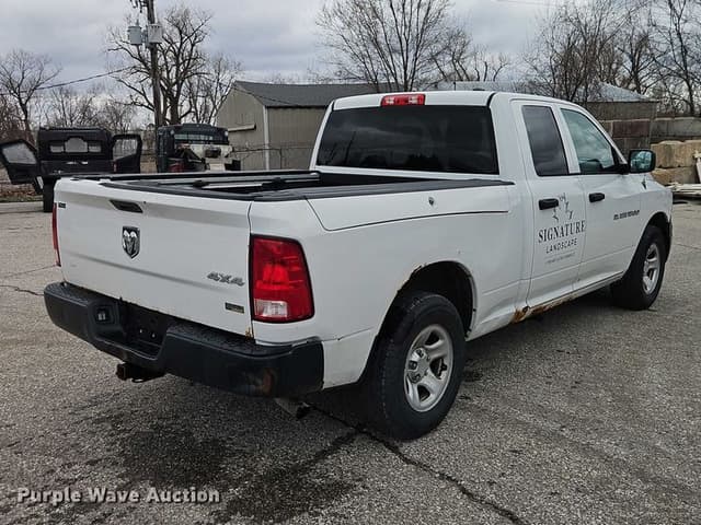 Image of Dodge Ram 1500 equipment image 4