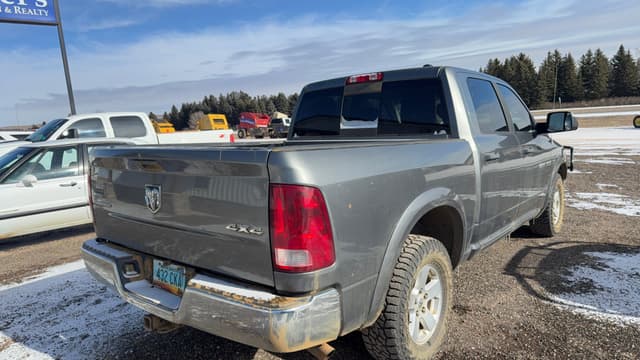 Image of Dodge Ram 1500 equipment image 3