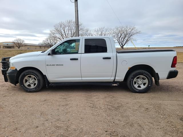 Image of Dodge Ram 1500 equipment image 4