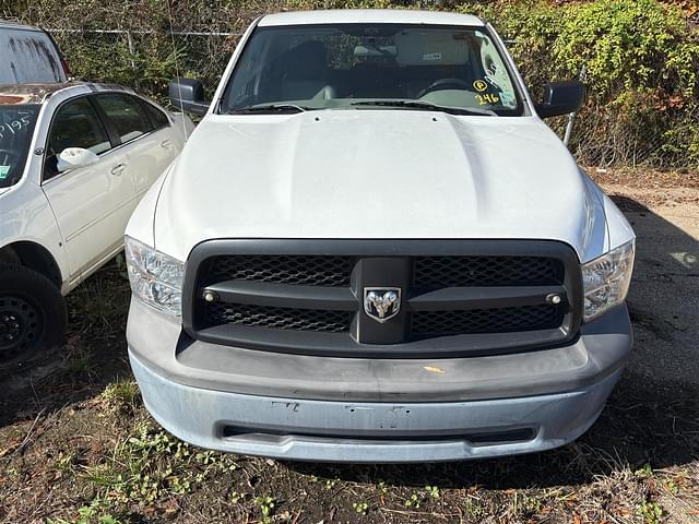 Image of Dodge Ram 1500 equipment image 4