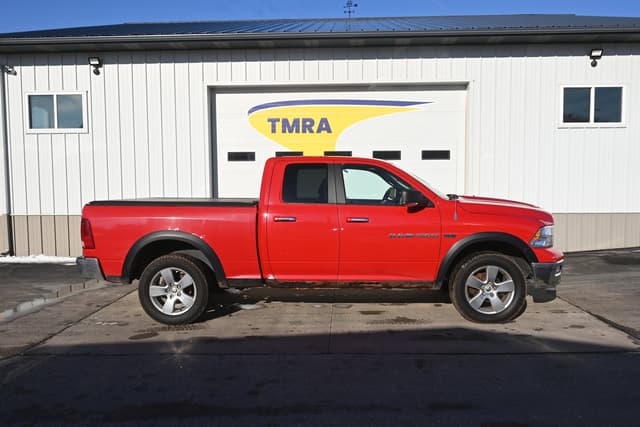 Image of Dodge Ram 1500 equipment image 1