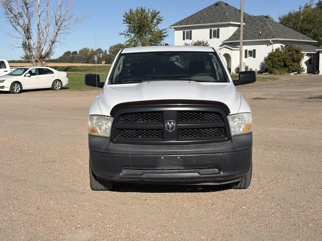 Image of Dodge Ram 1500 equipment image 2