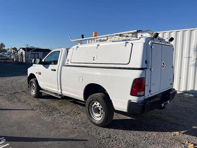 Image of Dodge Ram 2500 equipment image 1