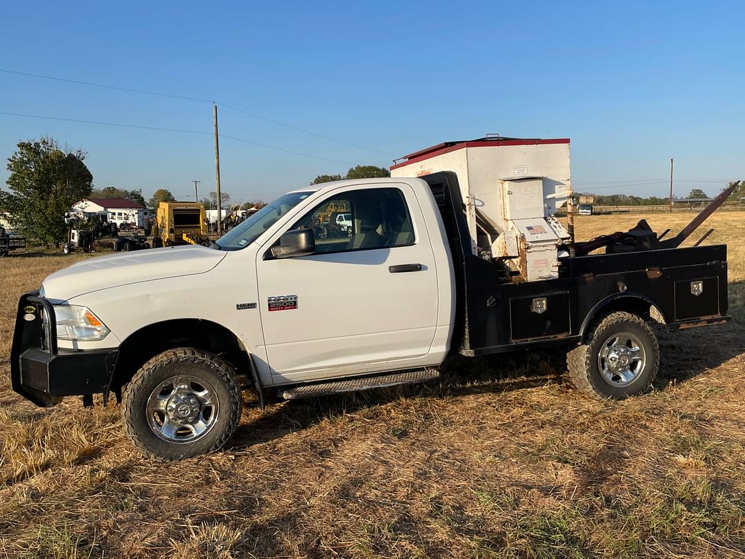 Image of Dodge Ram 2500 Primary image