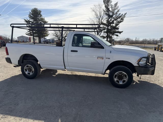 Image of Dodge Ram 2500HD equipment image 1