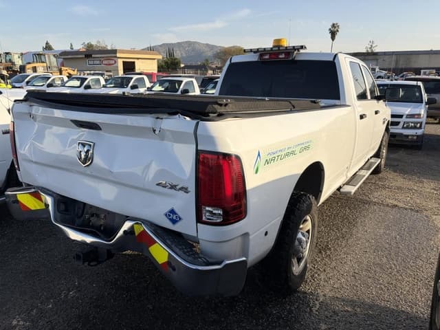 Image of Dodge Ram 2500 equipment image 2