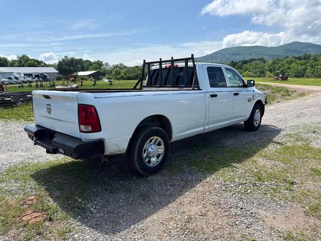 Image of Dodge Ram 2500 equipment image 4