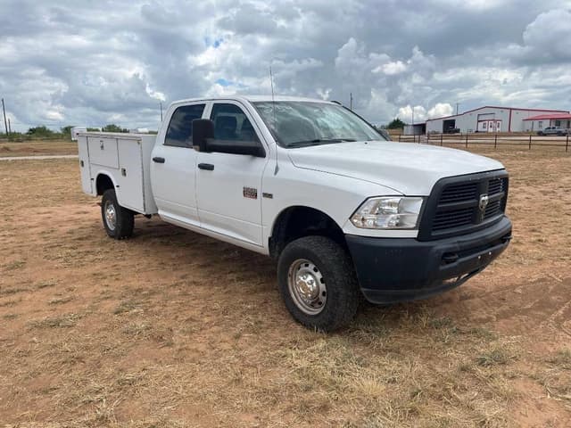 Image of Dodge Ram 2500 equipment image 3