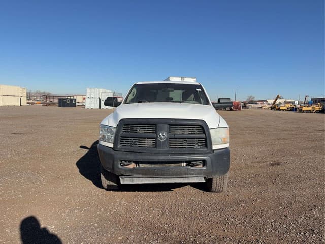 Image of Dodge Ram 3500 equipment image 1