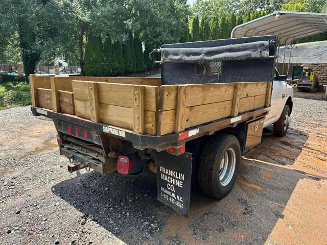 Image of Dodge Ram 3500 equipment image 4