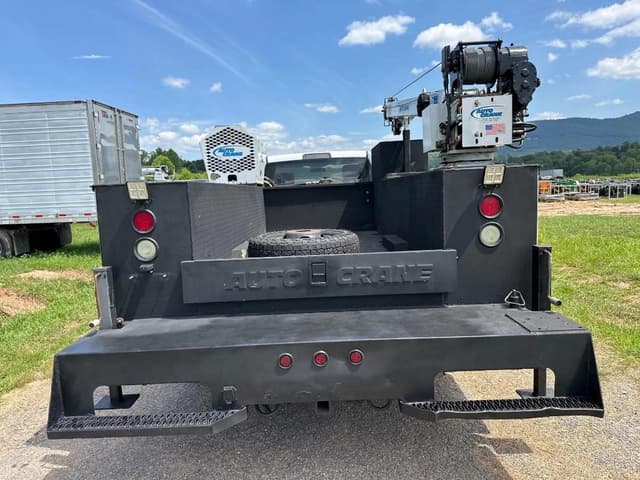 Image of Dodge Ram 3500 equipment image 3