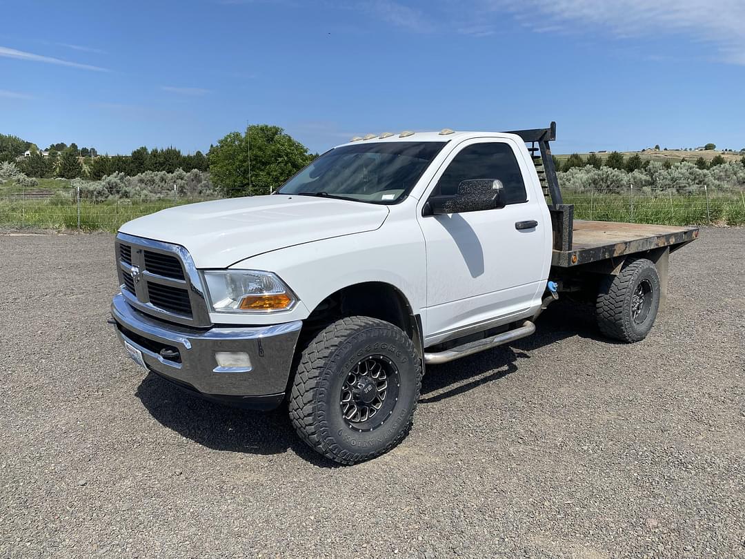 Image of Dodge Ram 3500 Primary image