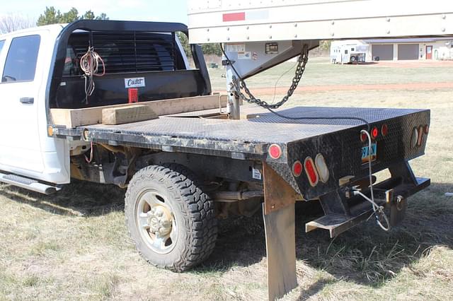 Image of Dodge Ram 3500HD equipment image 4