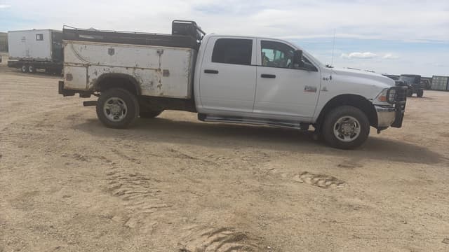 Image of Dodge Ram 3500 equipment image 4