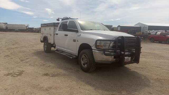 Image of Dodge Ram 3500 equipment image 1