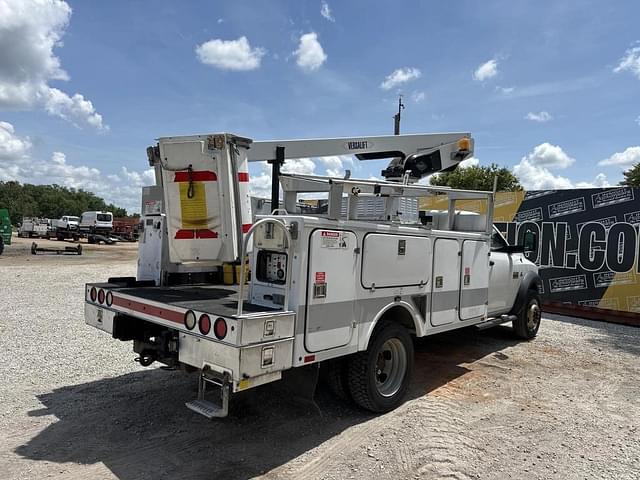 Image of Dodge Ram 4500 equipment image 3
