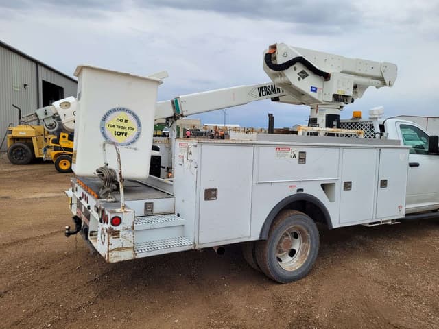 Image of Dodge Ram 5500 equipment image 3