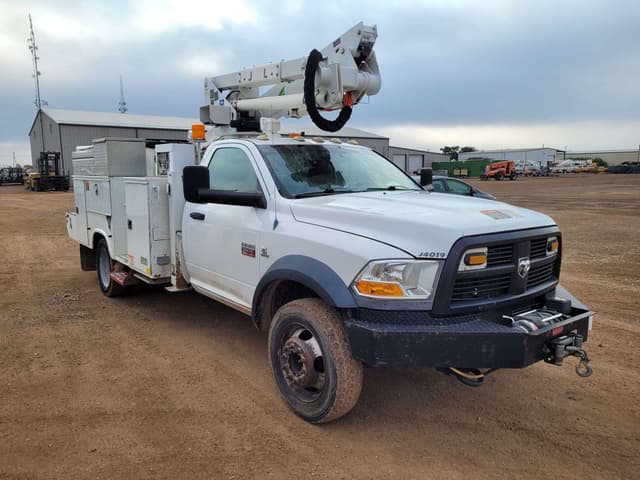 Image of Dodge Ram 5500 equipment image 2