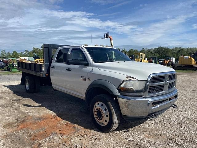 Image of Dodge Ram 5500 equipment image 4