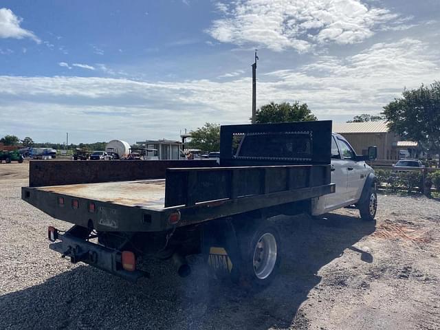 Image of Dodge Ram 5500 equipment image 3
