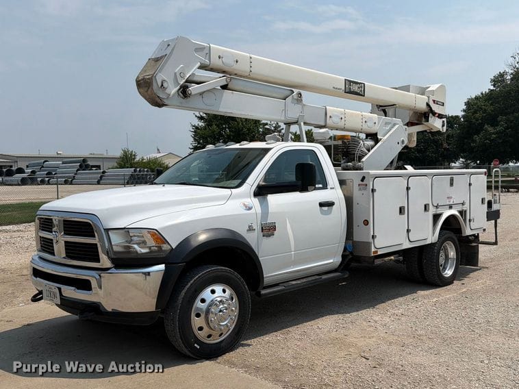 2012 Dodge Ram 5500HD Equipment Image0