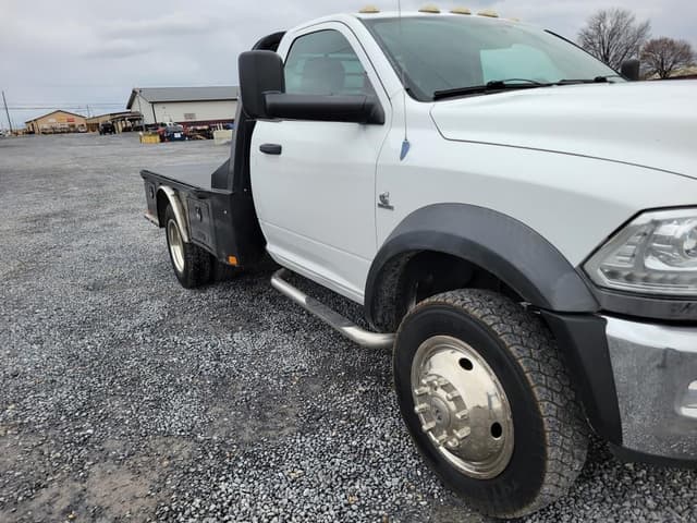 Image of Dodge Ram 5500HD equipment image 2