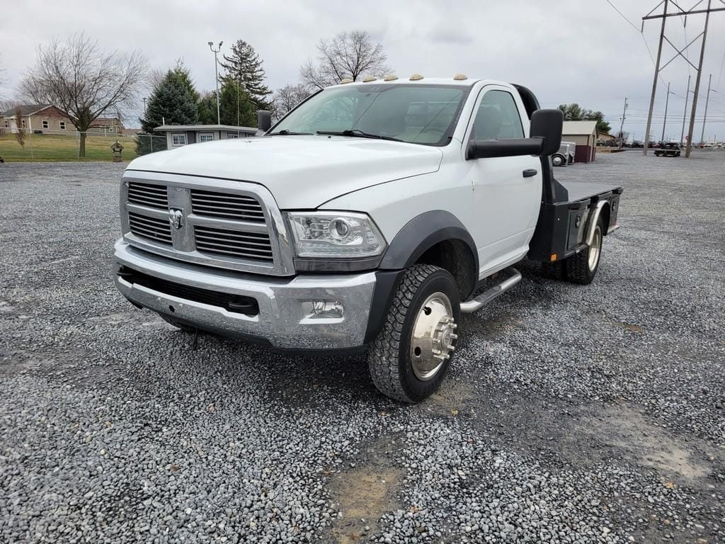 2012 Dodge Ram 5500HD Equipment Image0