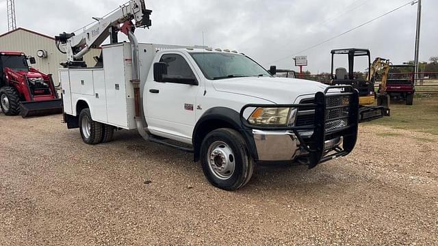 Image of Dodge Ram 5500 equipment image 1