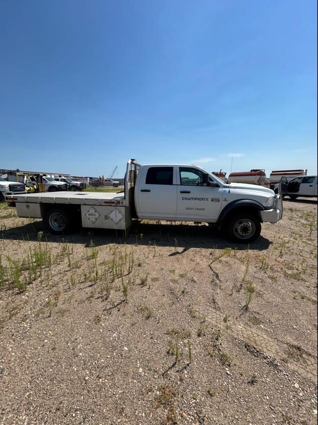 Image of Dodge Ram 5500 equipment image 3