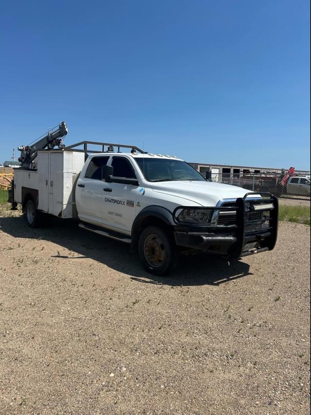 Image of Dodge Ram 5500 equipment image 2
