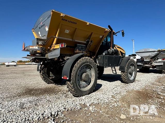 Image of RoGator RG1300 equipment image 4