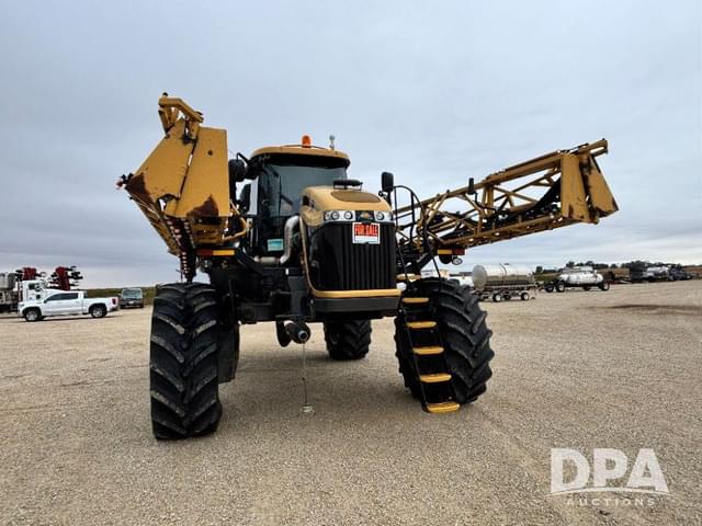 Image of RoGator RG1300 equipment image 4