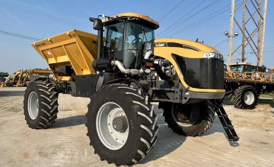 Image of RoGator RG1100 Primary image
