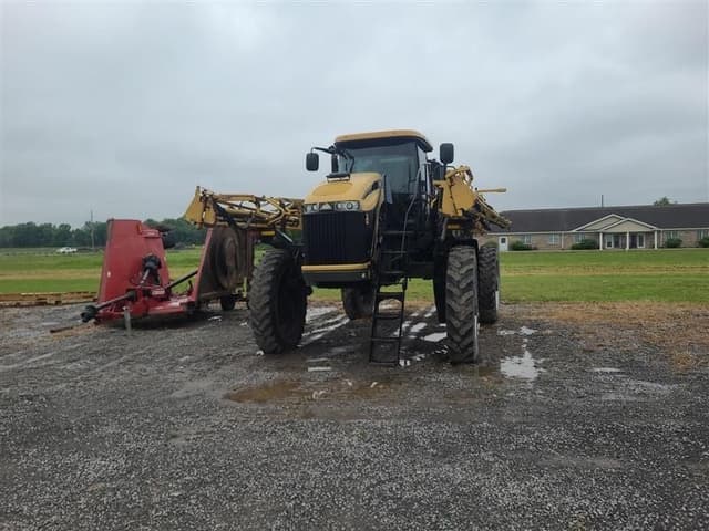 Image of RoGator RG1100B equipment image 1
