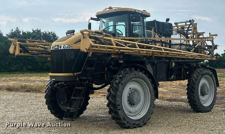 Image of RoGator RG1100 Primary image