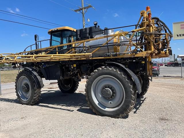 Image of RoGator RG1100C equipment image 2