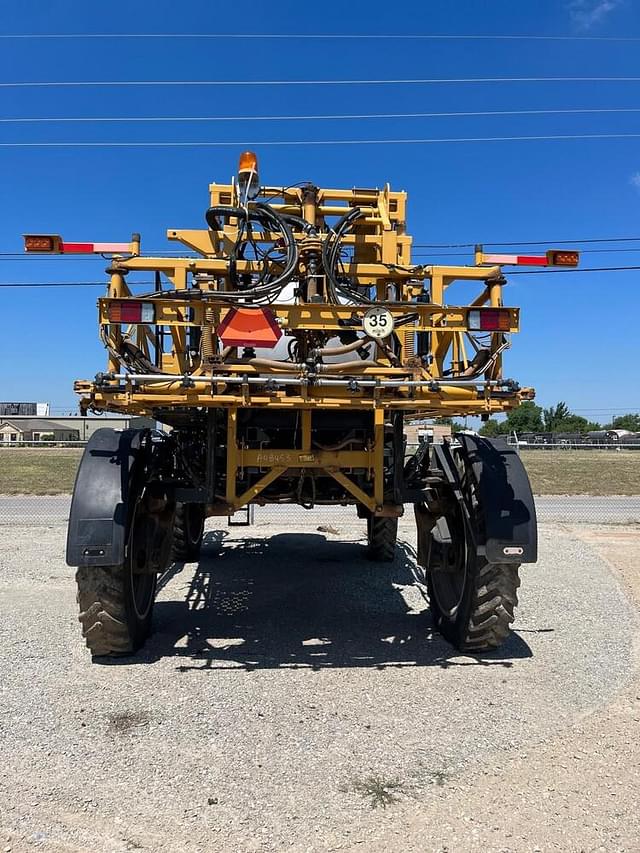 Image of RoGator RG1100C equipment image 3