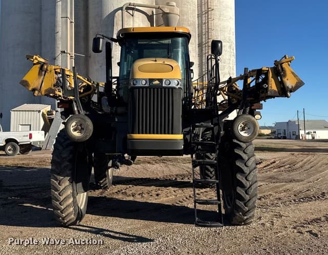 Image of RoGator RG1300 equipment image 1