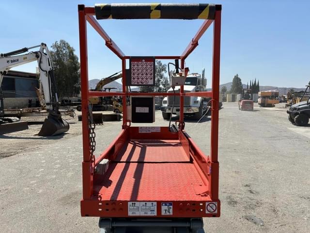 Image of Sky Jack SJIII3219 equipment image 4