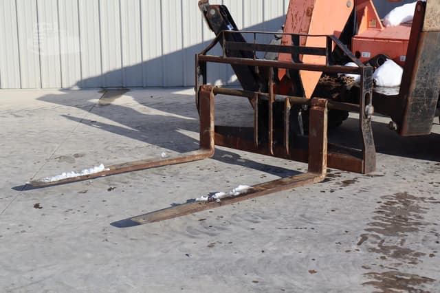 Image of Skytrak 10054 equipment image 1