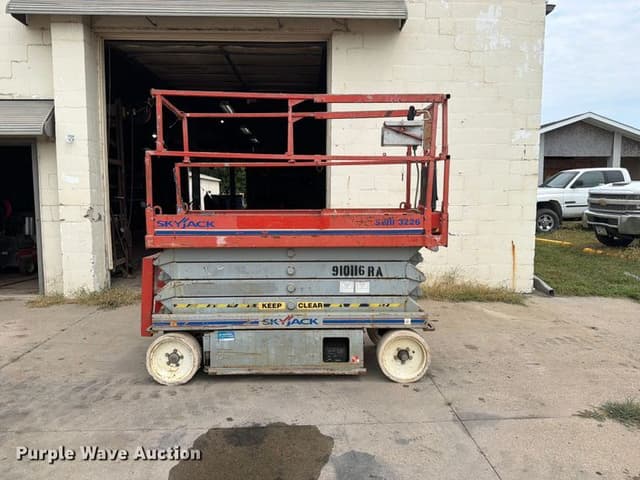 Image of Sky Jack SJ3226 equipment image 3