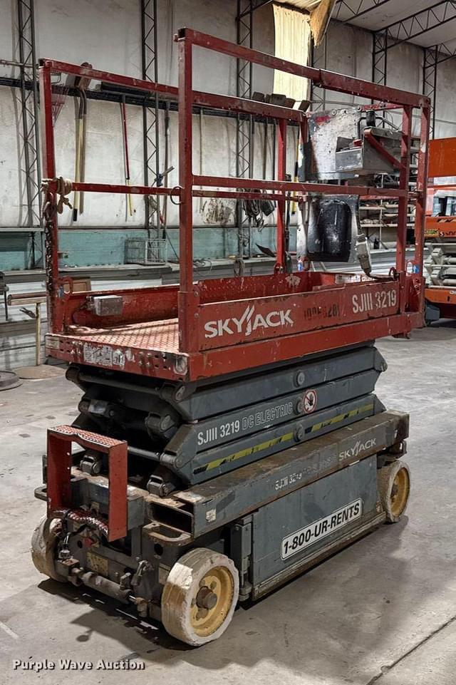 Image of Sky Jack SJIII3219 equipment image 4