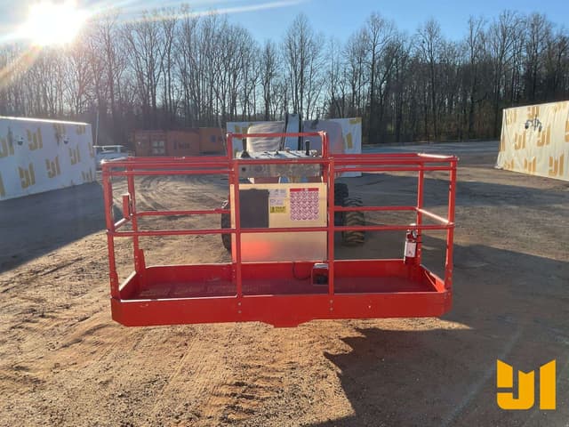 Image of Sky Jack SJ40T equipment image 1