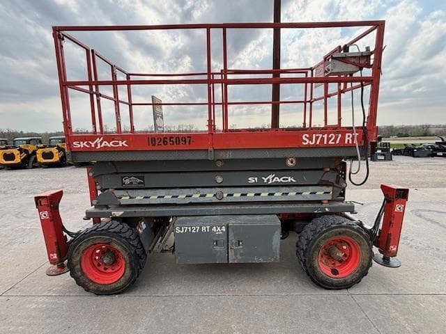 Image of Sky Jack SJ7127RT equipment image 2