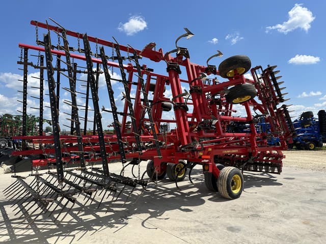 Image of Sunflower 6333 equipment image 2